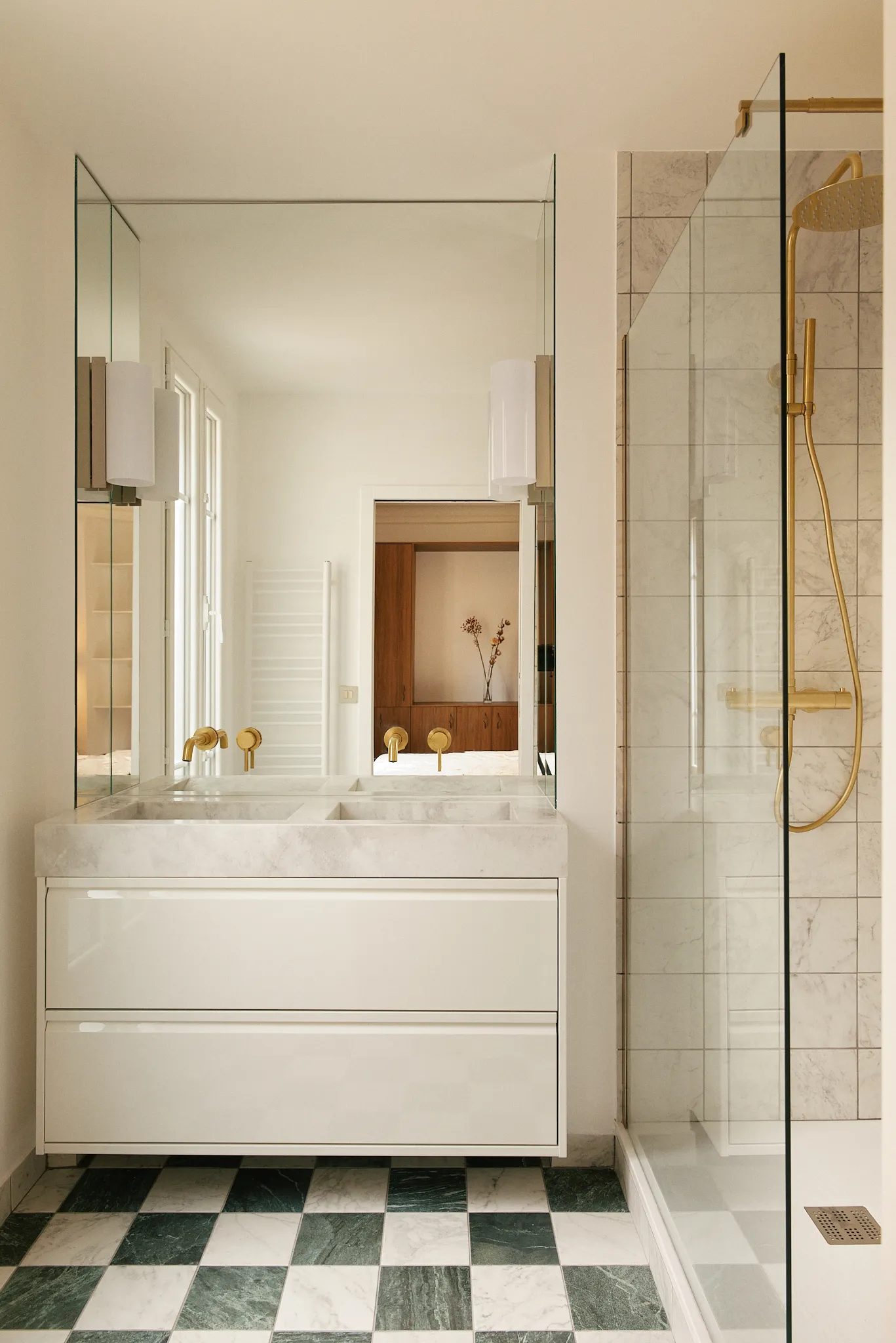 PRIVATE APARTMENT PARIS 7 — 8