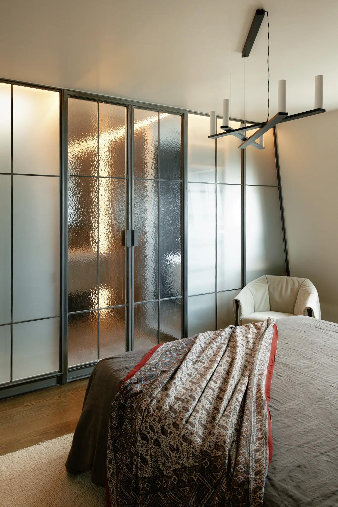 PRIVATE APARTMENT PARIS 17 — 7